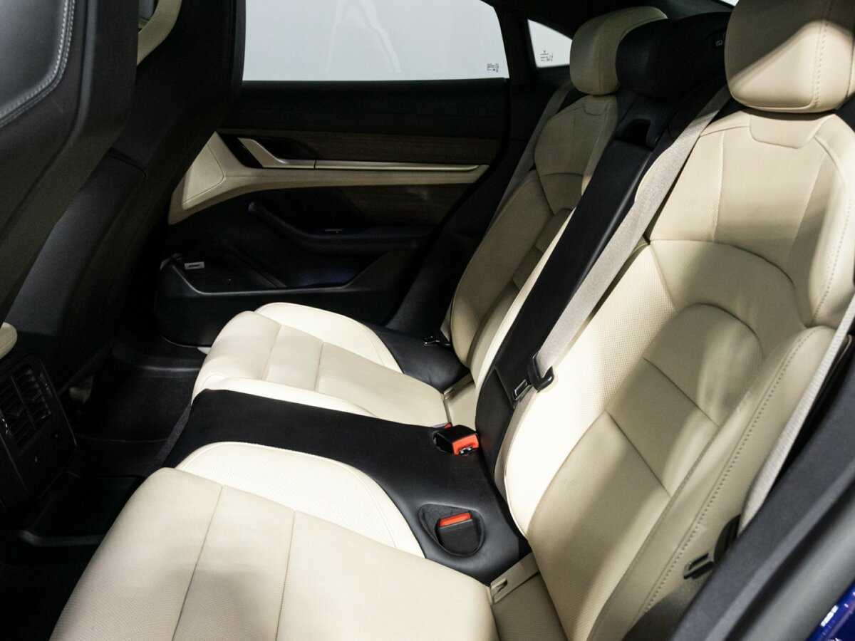 Porsche Taycan 2020 года с пробегом. Фото: #9