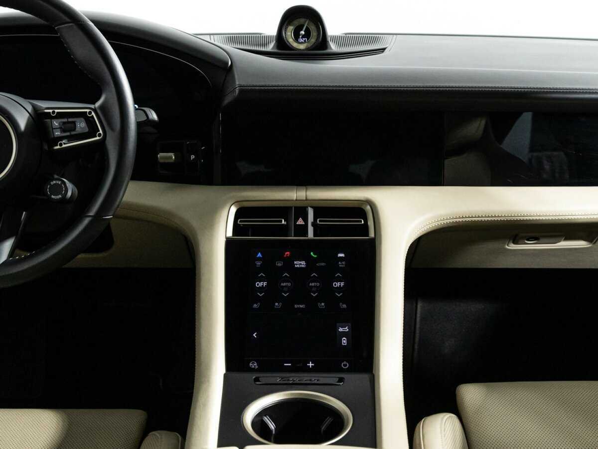 Porsche Taycan 2020 года с пробегом. Фото: #13