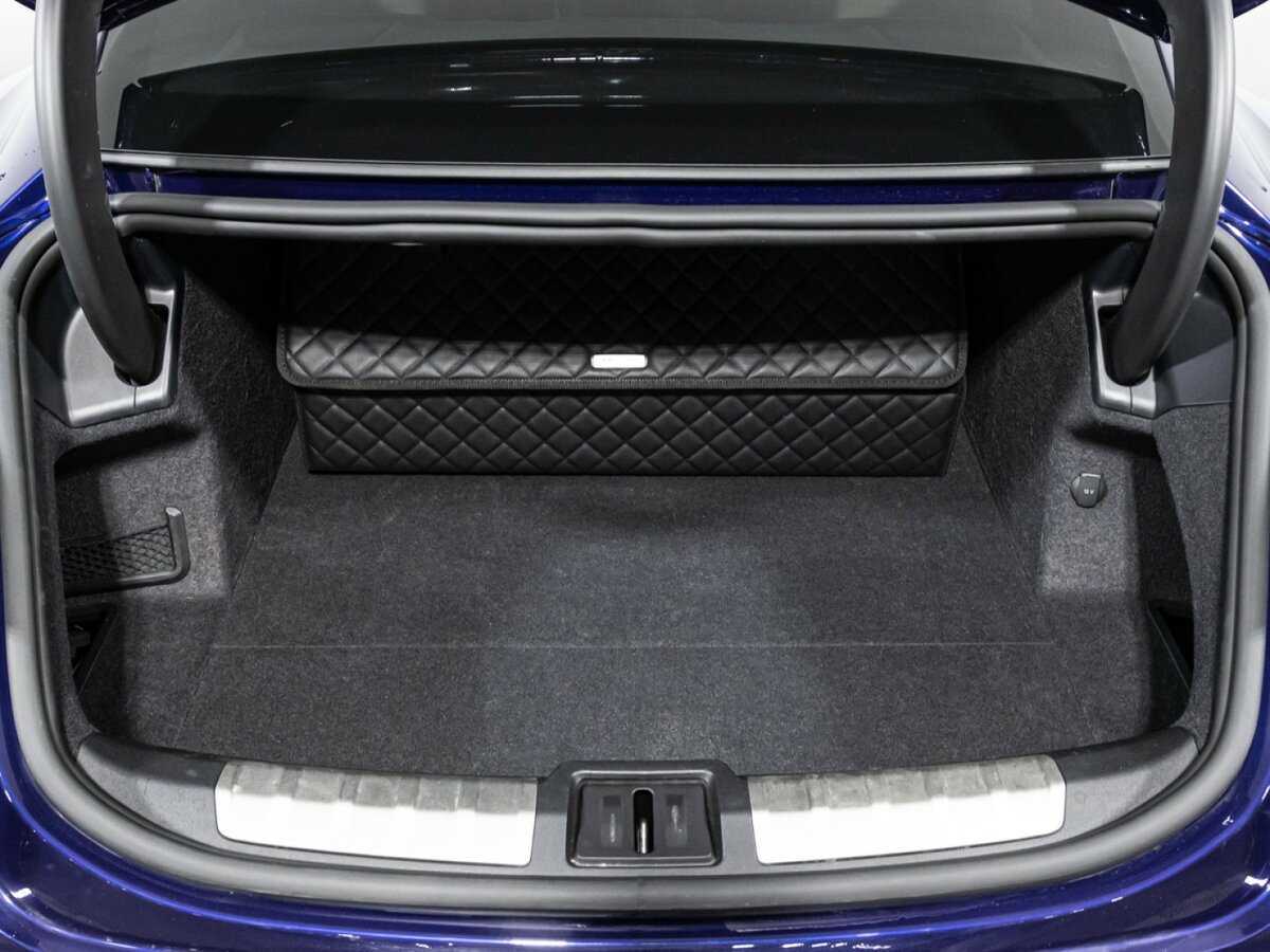 Porsche Taycan 2020 года с пробегом. Фото: #14