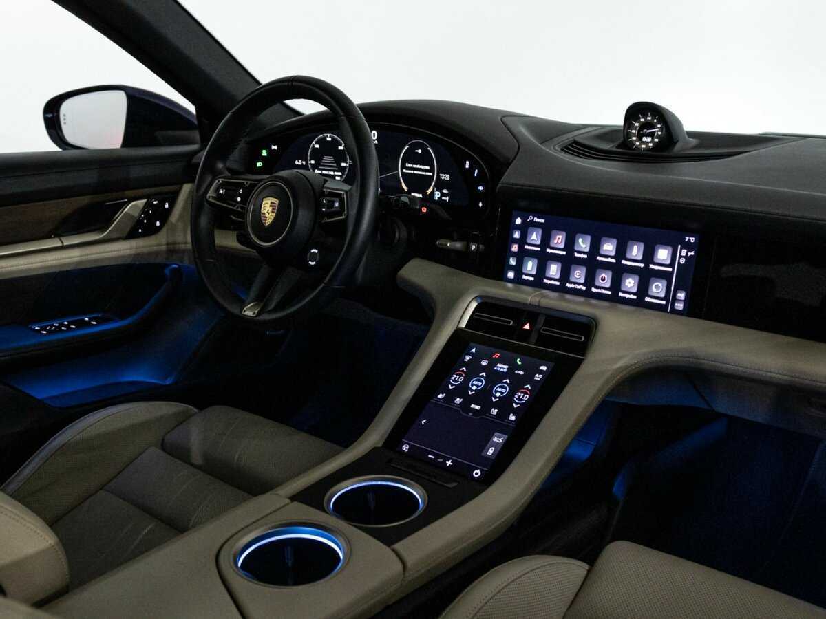 Porsche Taycan 2020 года с пробегом. Фото: #26