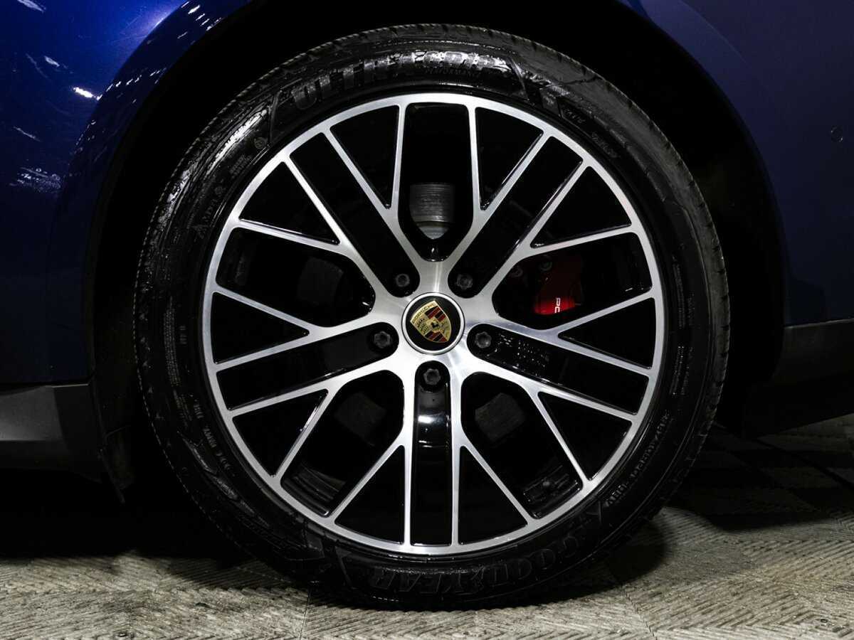 Porsche Taycan 2020 года с пробегом. Фото: #27