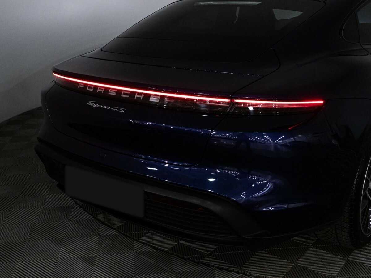 Porsche Taycan 2020 года с пробегом. Фото: #31