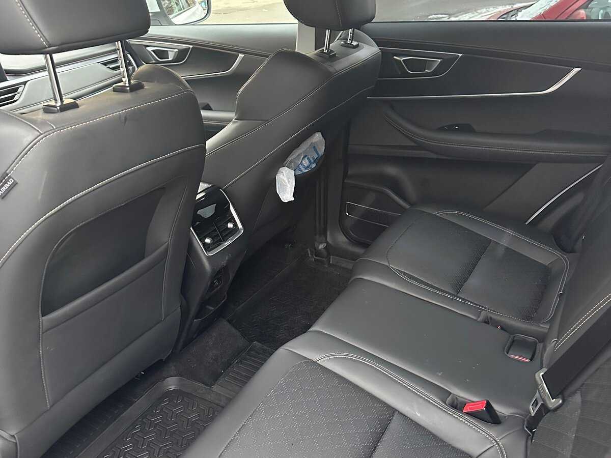 Chery Tiggo 8 2024 года с пробегом. Фото: #12