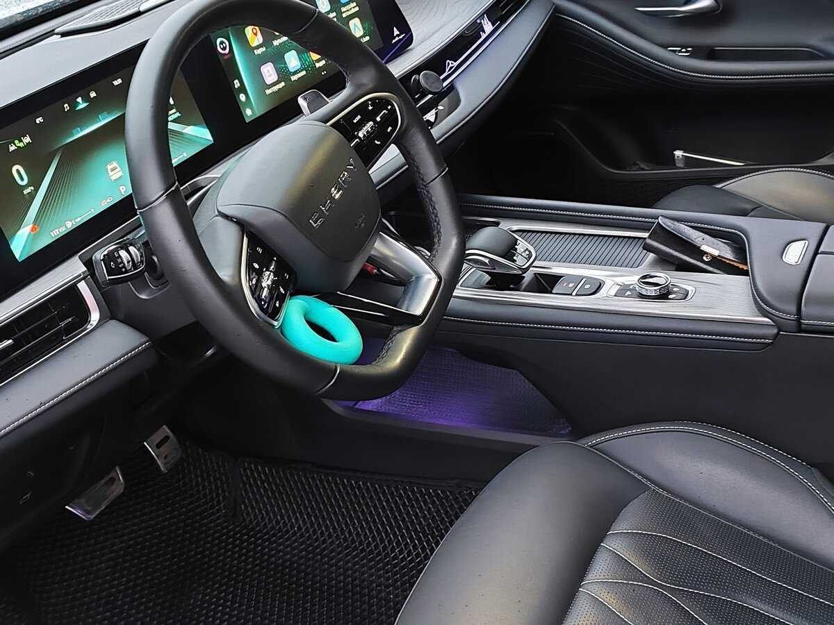 Chery Arrizo 8 2023 года с пробегом. Фото: #11