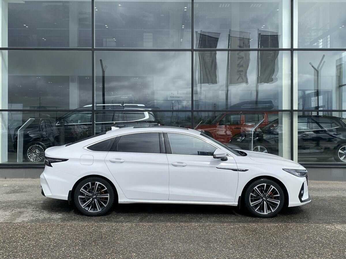 Chery Arrizo 8 2023 года с пробегом. Фото: #10