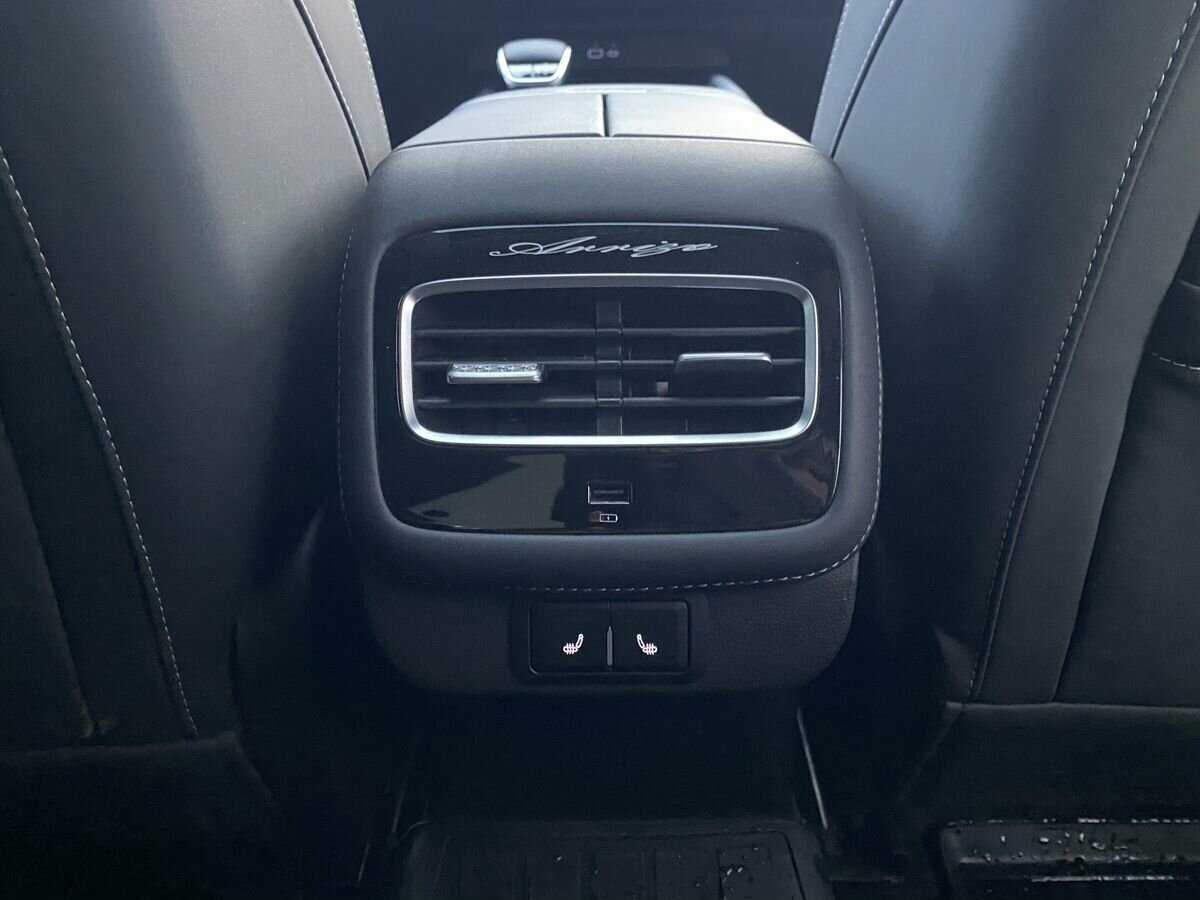 Chery Arrizo 8 2023 года с пробегом. Фото: #19