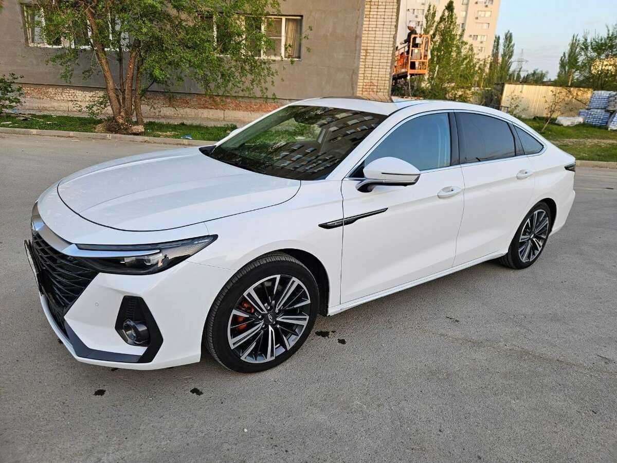 Chery Arrizo 8 2023 года с пробегом. Фото: #3