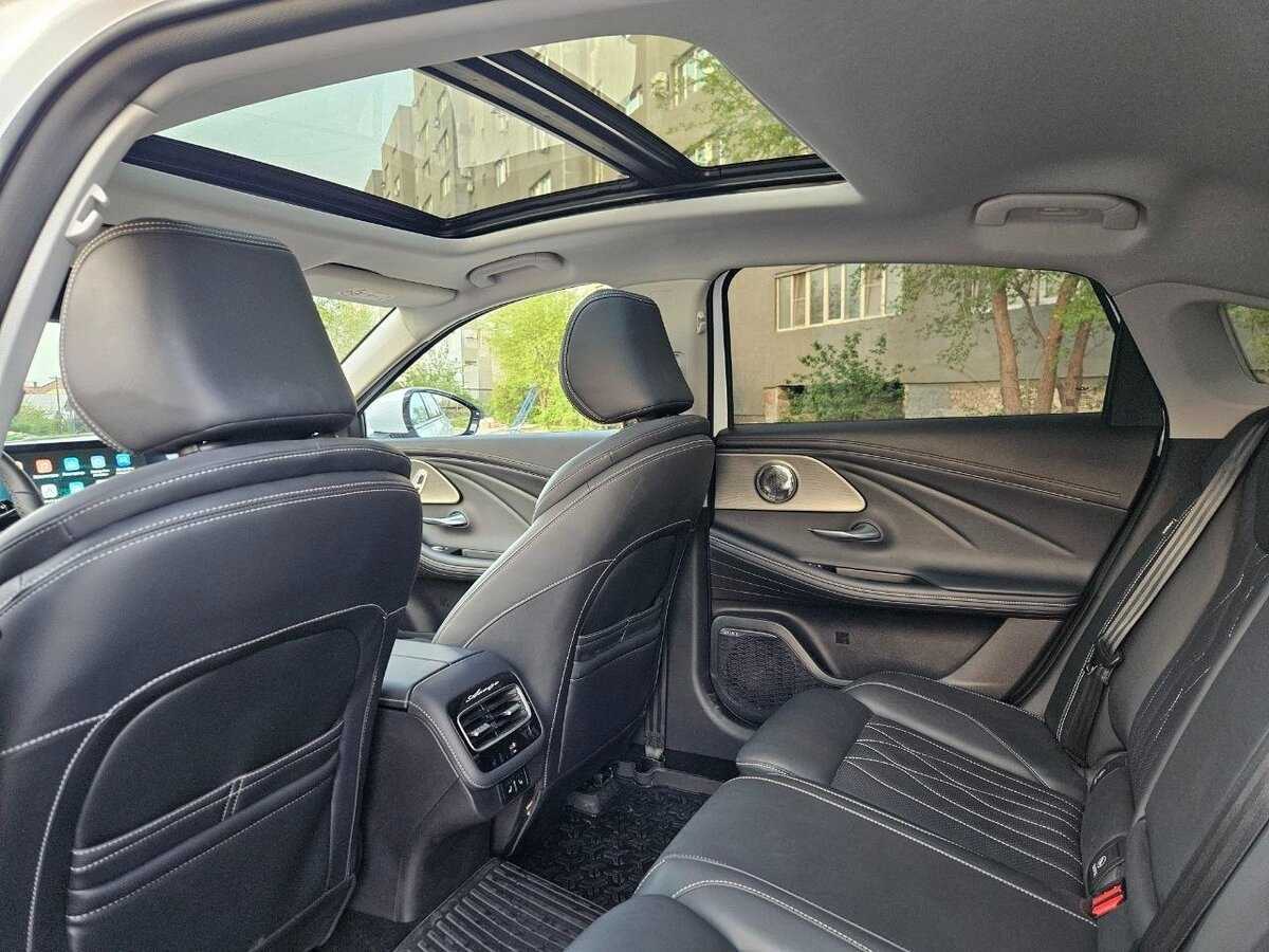 Chery Arrizo 8 2023 года с пробегом. Фото: #12