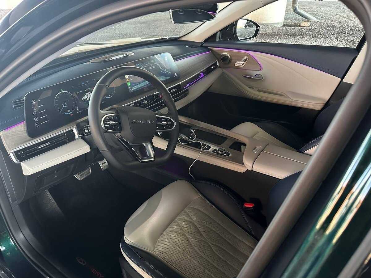 Chery Arrizo 8 2024 года с пробегом. Фото: #7