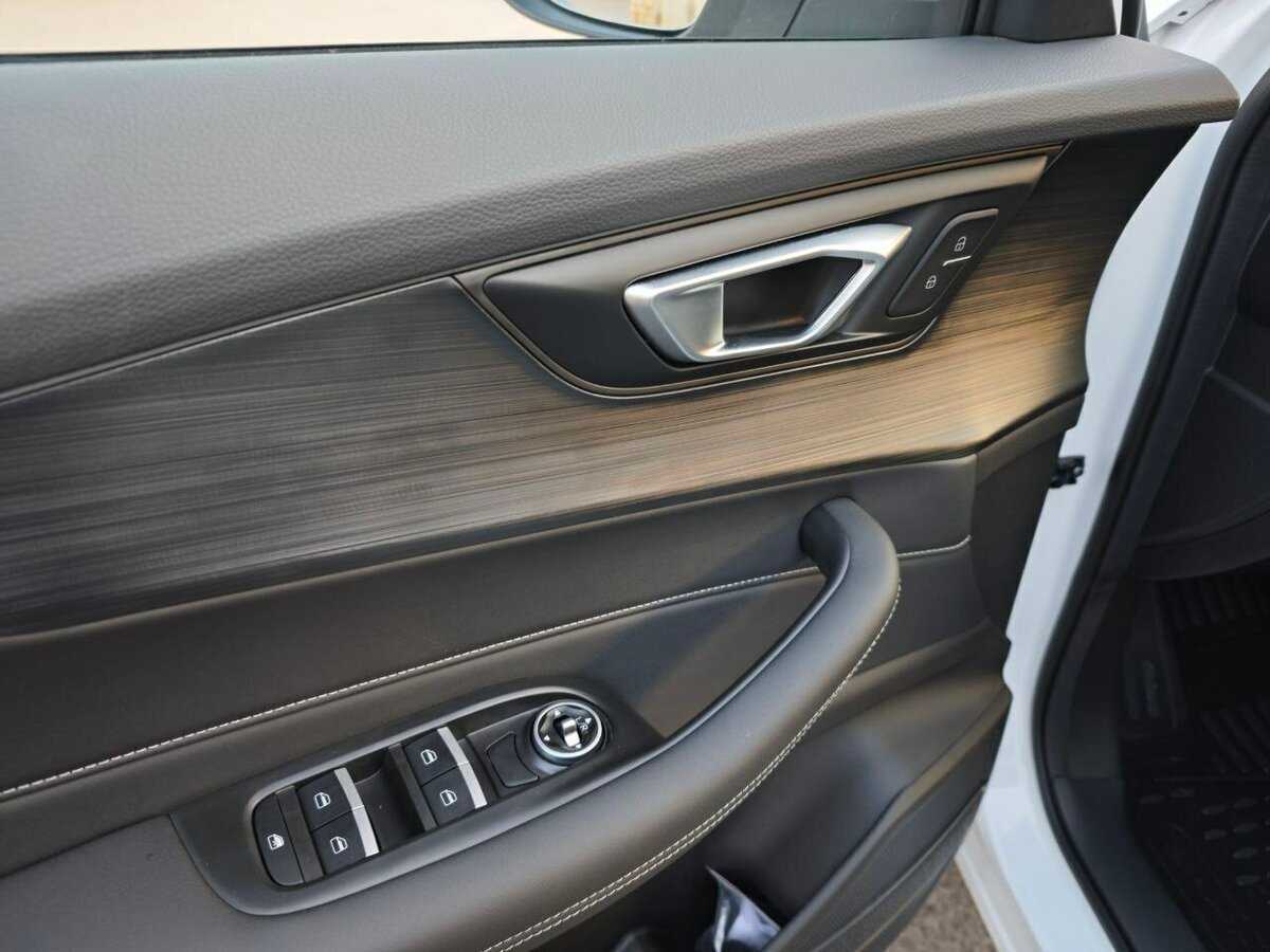 Chery Tiggo 4 2024 года с пробегом. Фото: #11