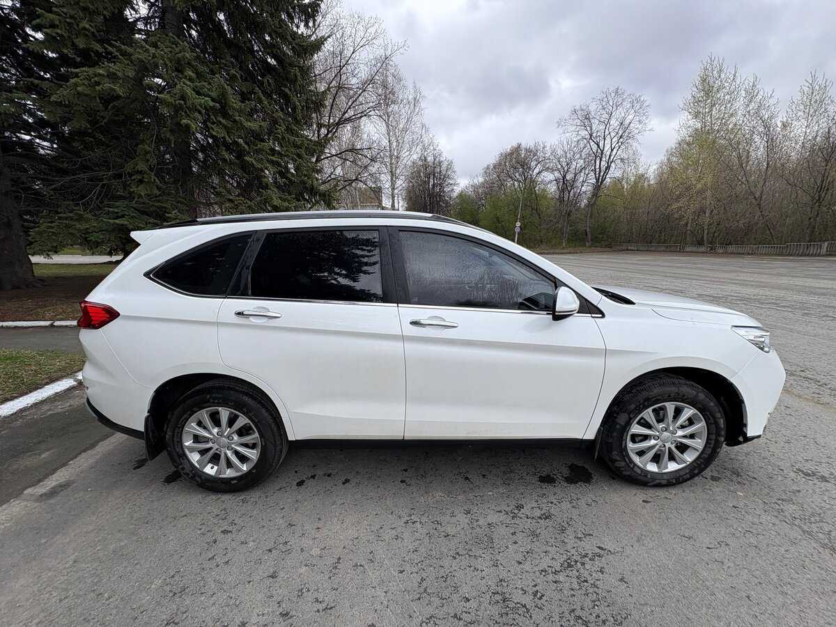 Haval M6 2024 года с пробегом. Фото: #2