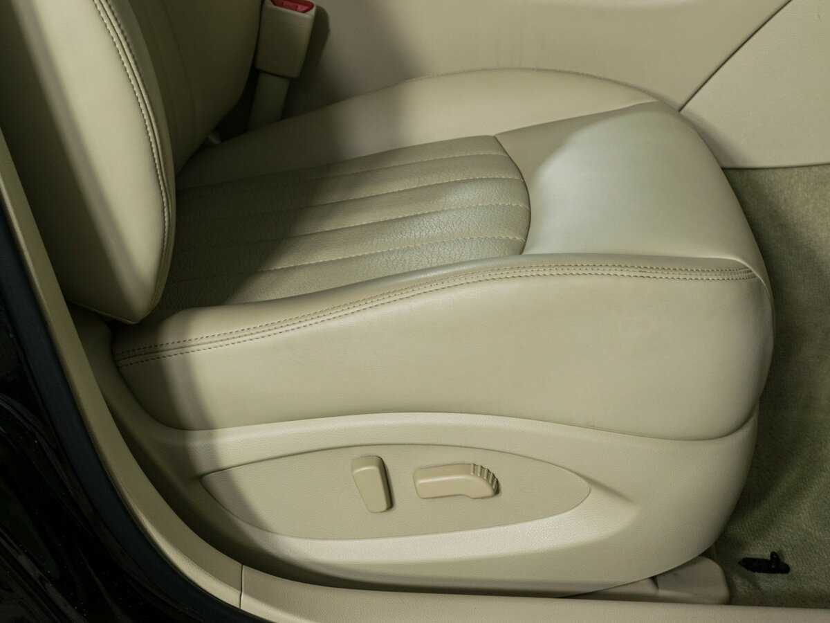 Infiniti QX50 2016 года с пробегом. Фото: #18