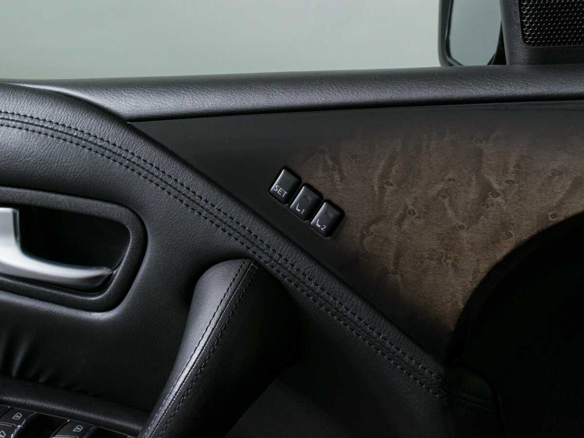 Infiniti QX80 2014 года с пробегом. Фото: #22