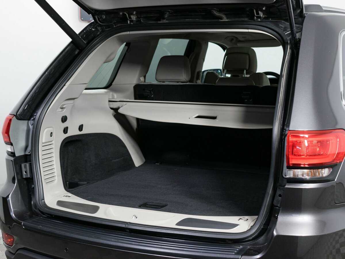 Jeep Grand Cherokee 2018 года с пробегом. Фото: #8