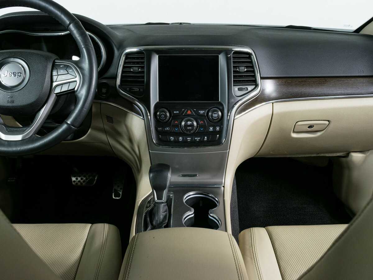 Jeep Grand Cherokee 2018 года с пробегом. Фото: #11