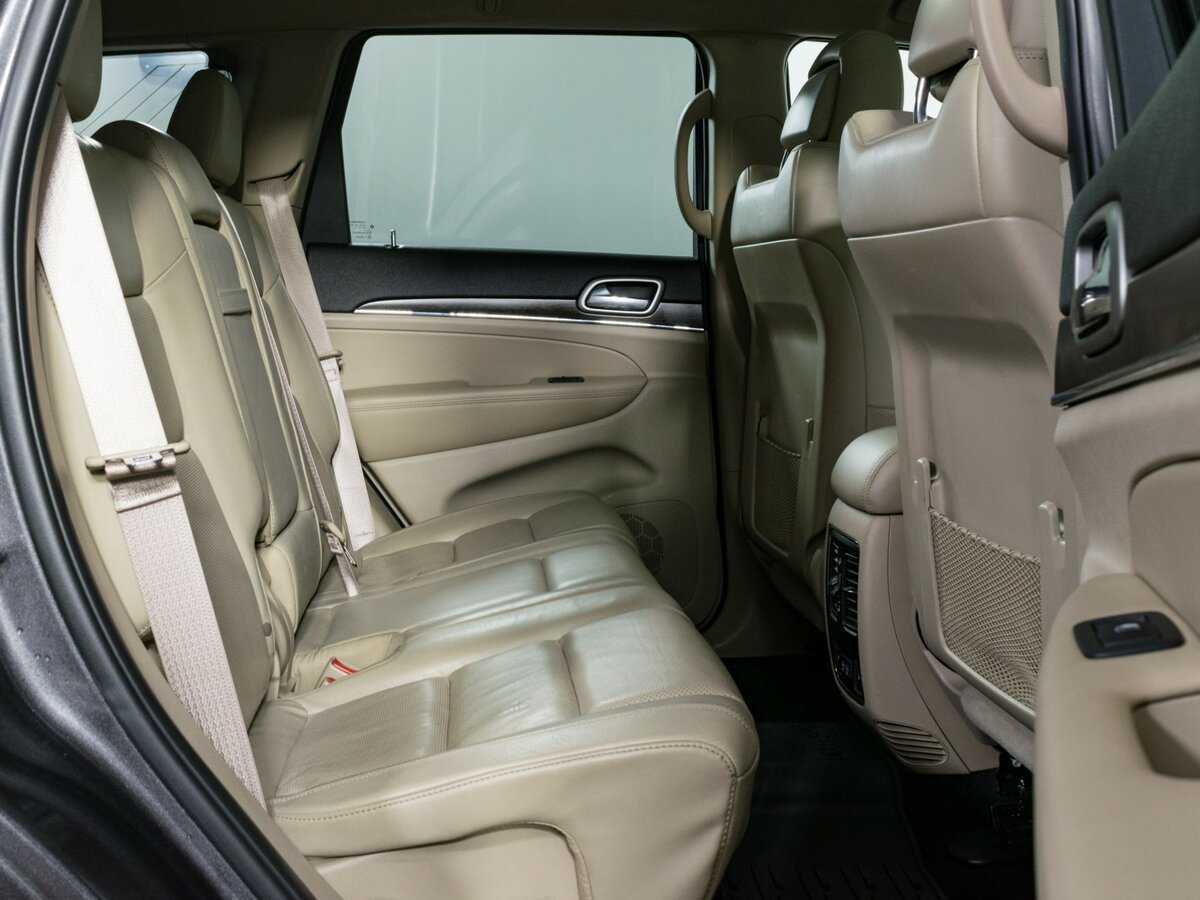 Jeep Grand Cherokee 2018 года с пробегом. Фото: #12