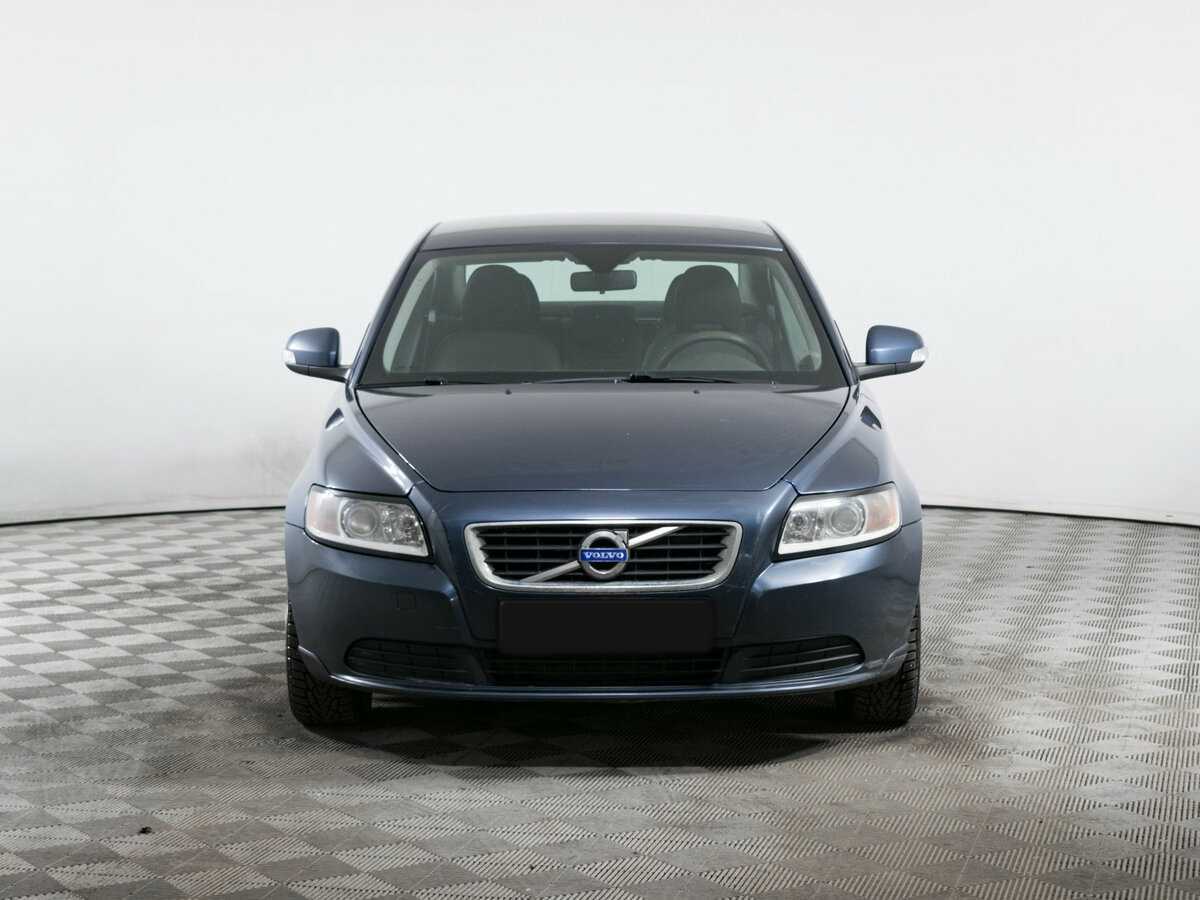 Volvo S40 2011 года с пробегом. Фото: #1