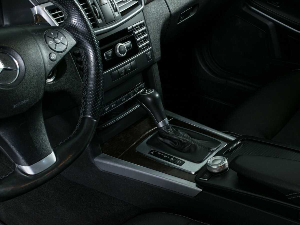 Mercedes-Benz E-Класс 2010 года с пробегом. Фото: #12