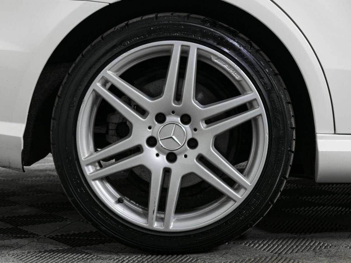 Mercedes-Benz E-Класс 2010 года с пробегом. Фото: #14