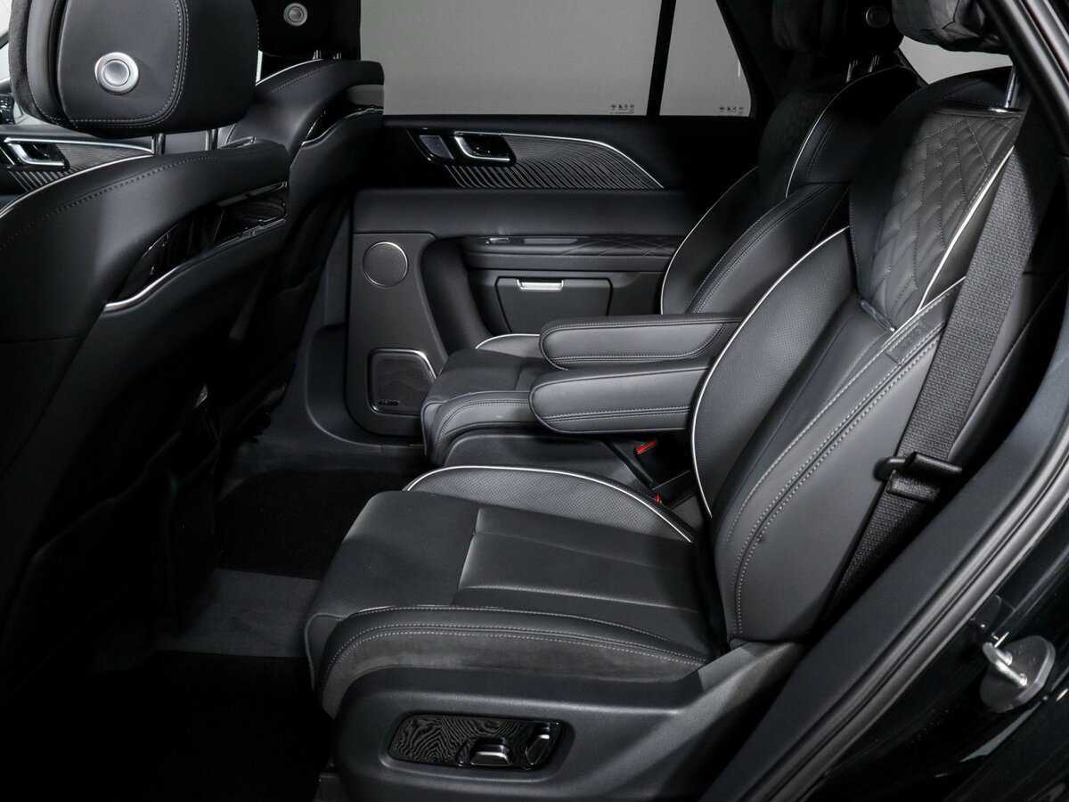 Hongqi E-HS9 2022 года с пробегом. Фото: #9