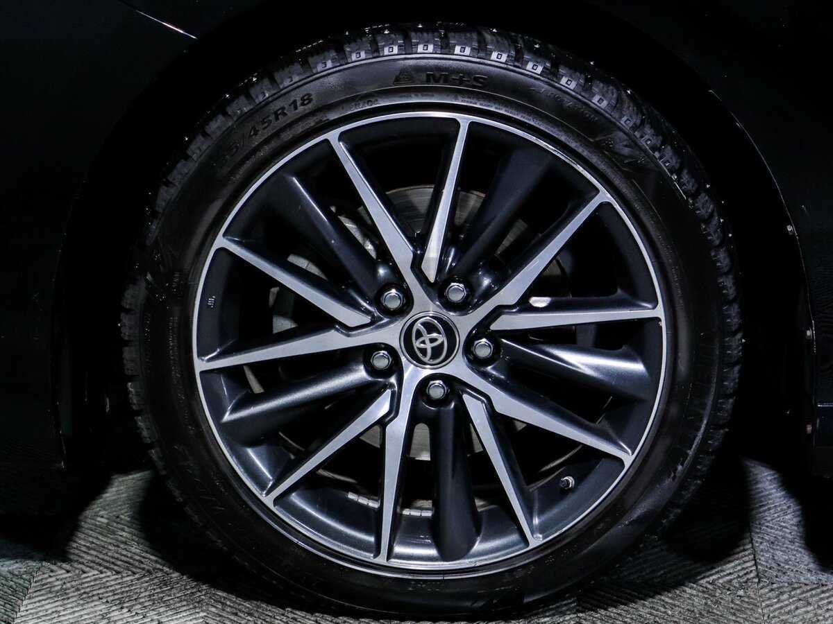 Toyota Camry 2021 года с пробегом. Фото: #14