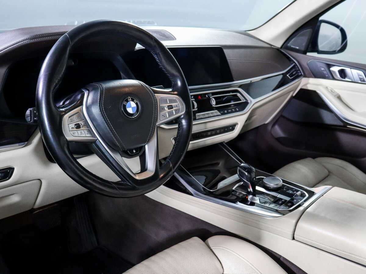 BMW X7 2019 года с пробегом. Фото: #10