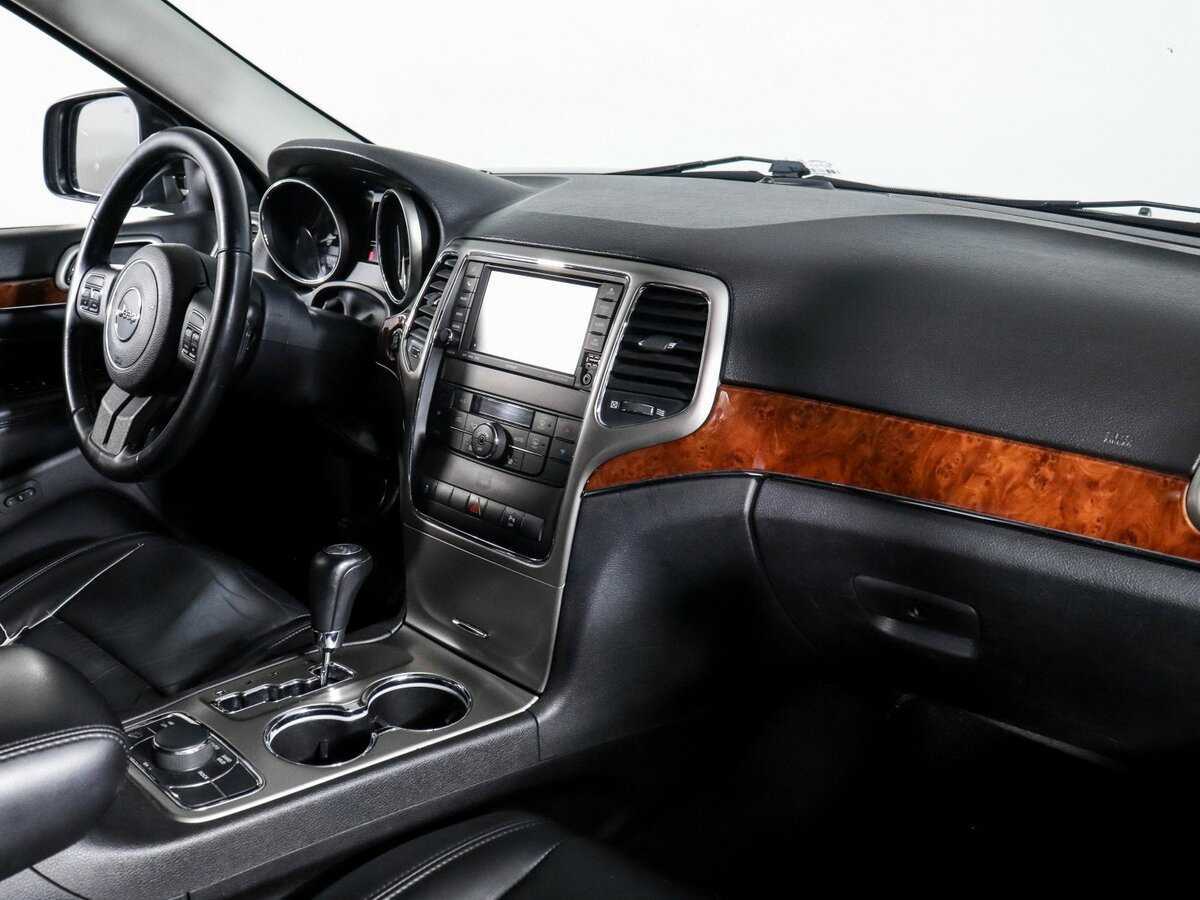 Jeep Grand Cherokee 2010 года с пробегом. Фото: #5