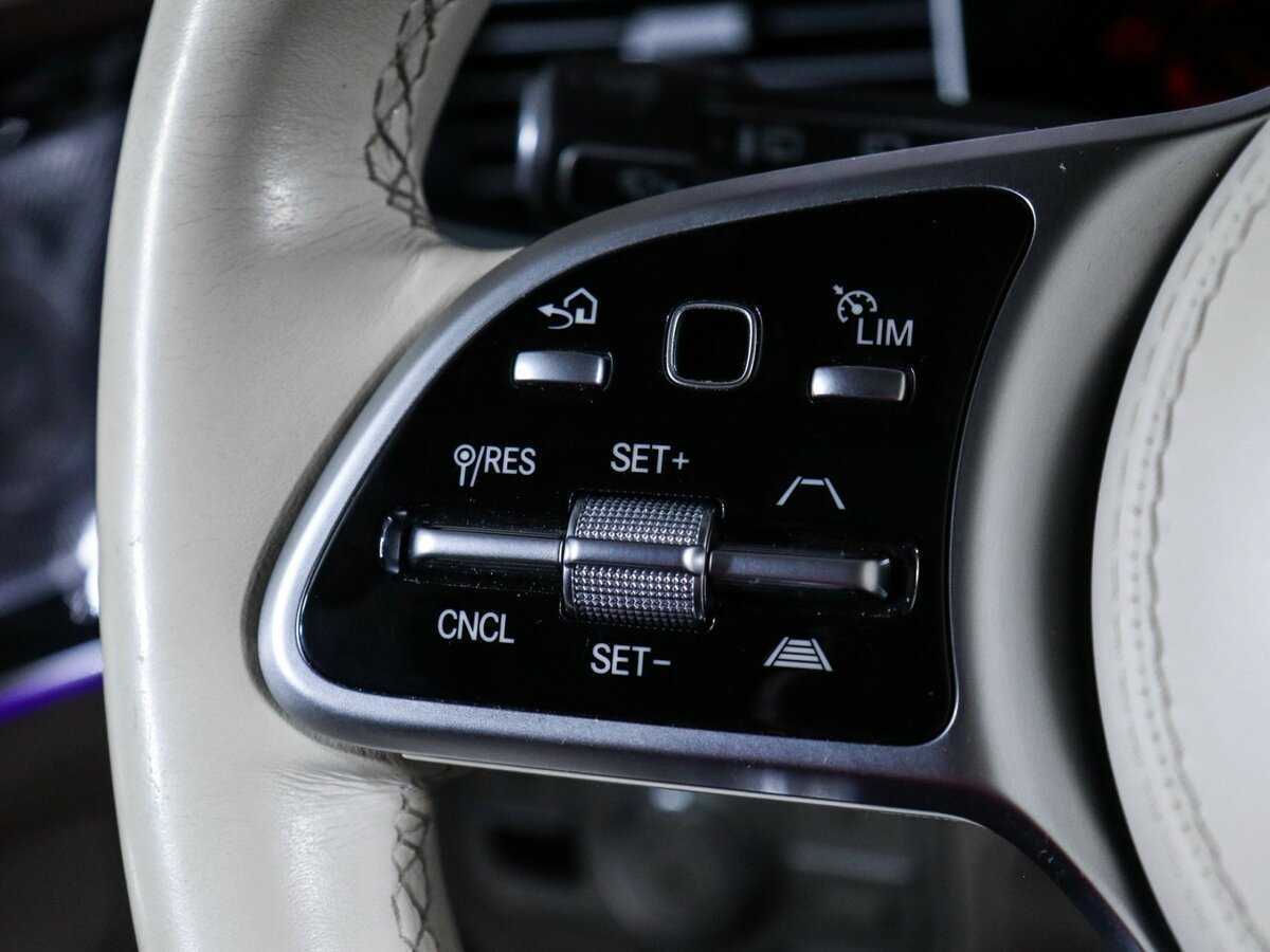 Mercedes-Benz Maybach GLS 2020 года с пробегом. Фото: #33