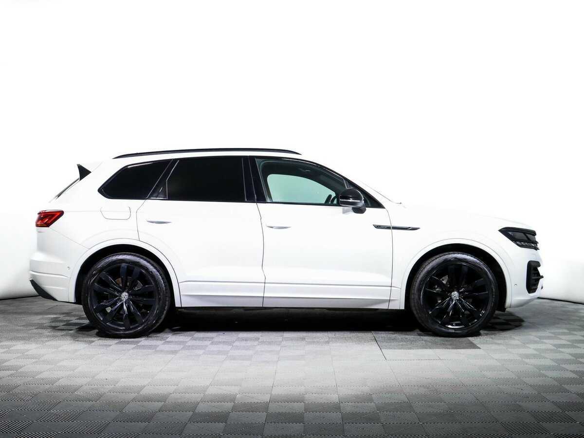 Volkswagen Touareg 2019 года с пробегом. Фото: #3