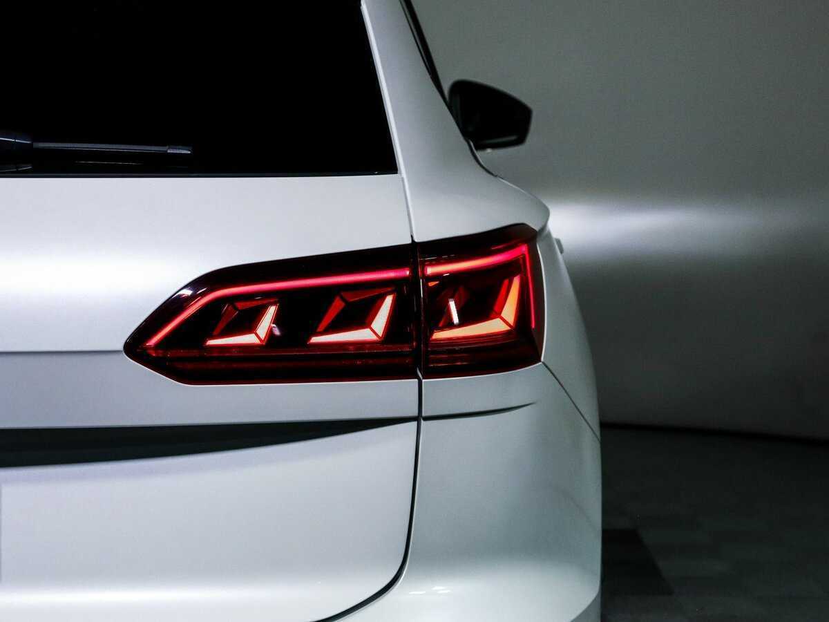 Volkswagen Touareg 2019 года с пробегом. Фото: #17