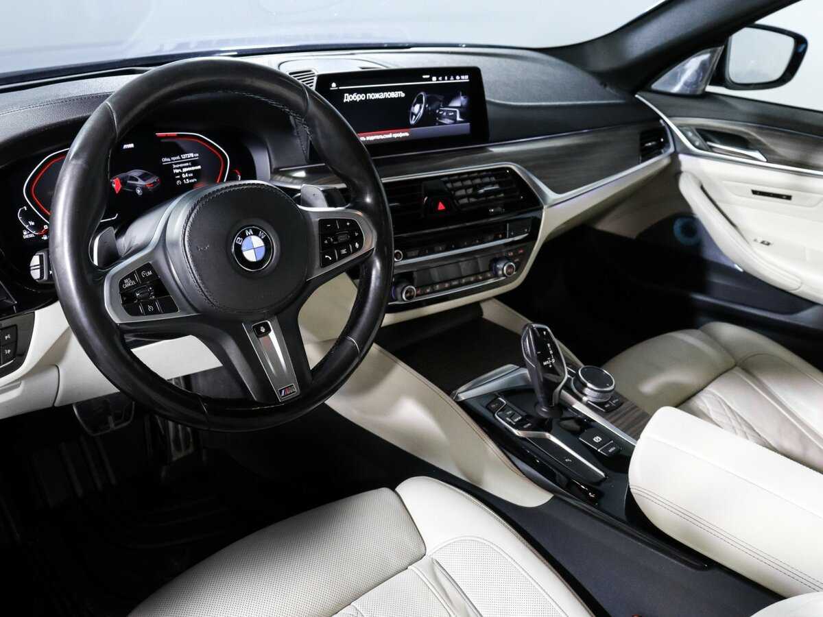 BMW 5 серии 2019 года с пробегом. Фото: #10