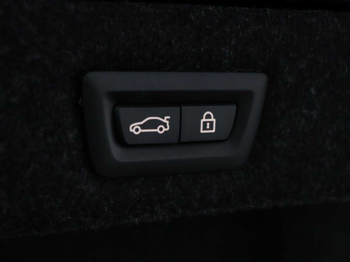 BMW 5 серии 2019 года с пробегом. Фото: #13