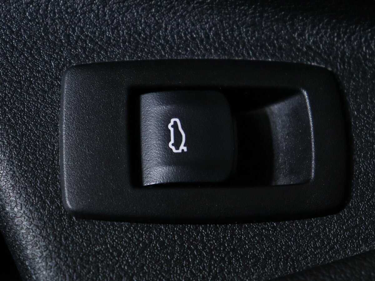 BMW 5 серии 2019 года с пробегом. Фото: #16