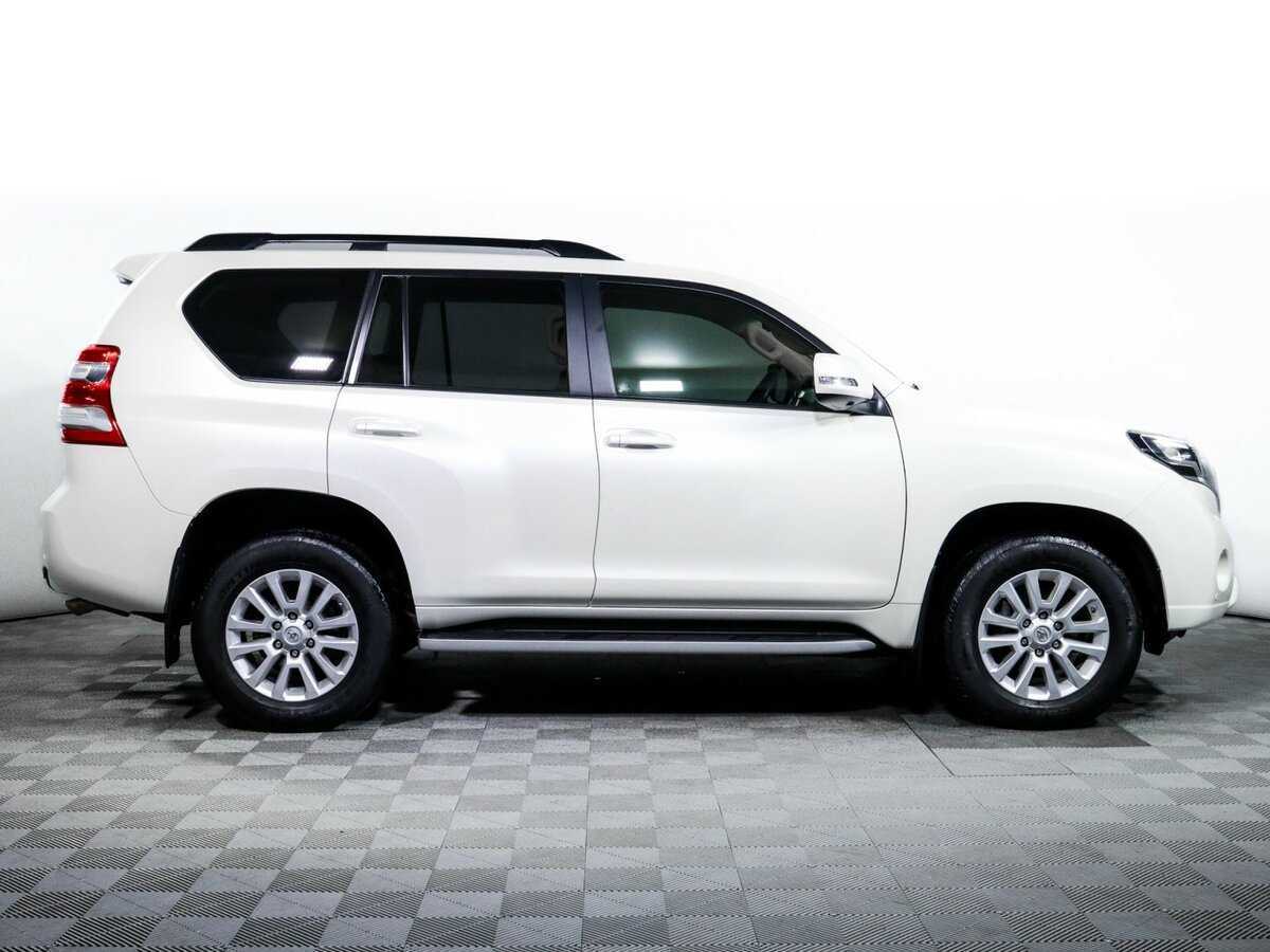 Toyota Land Cruiser Prado 2016 года с пробегом. Фото: #3