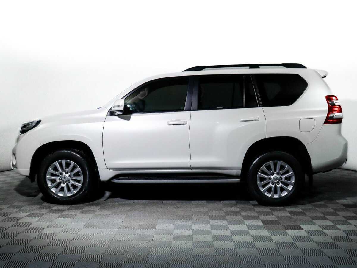 Toyota Land Cruiser Prado 2016 года с пробегом. Фото: #4