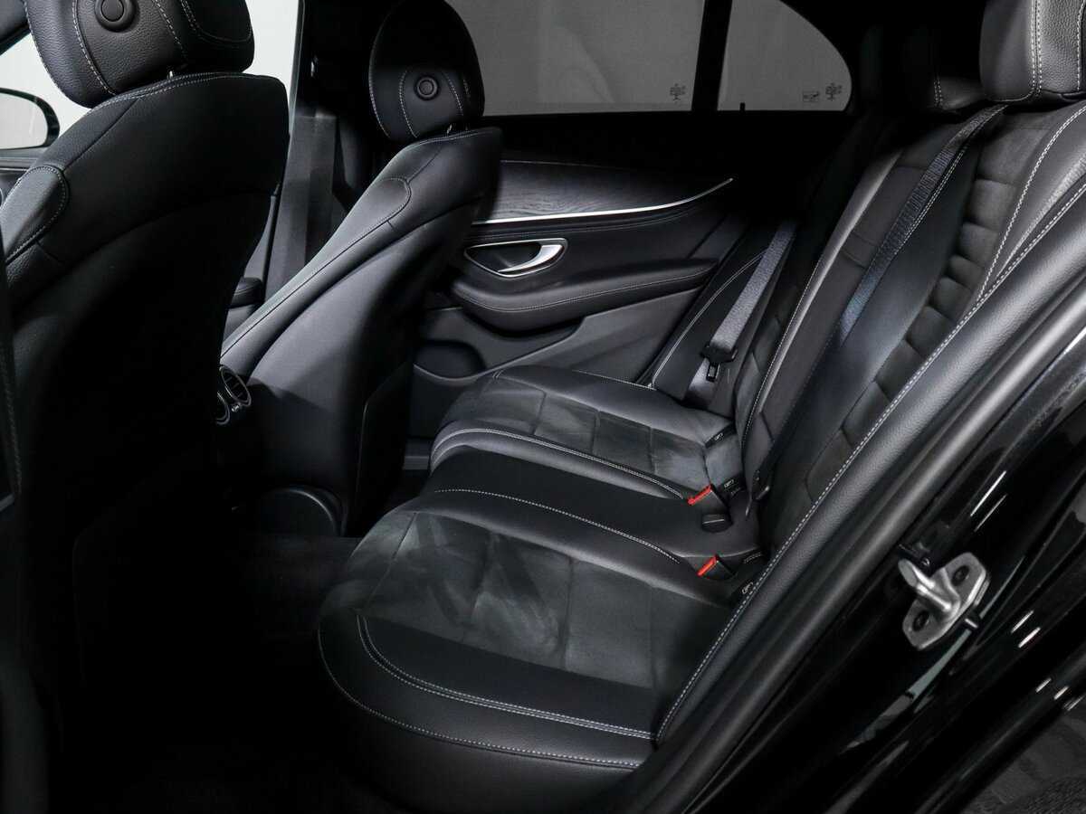 Mercedes-Benz E-Класс 2020 года с пробегом. Фото: #6