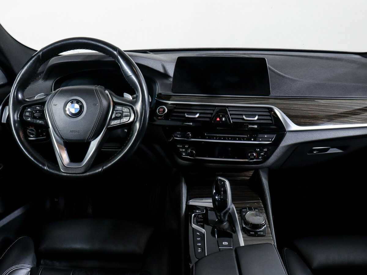BMW 6 серии 2018 года с пробегом. Фото: #11