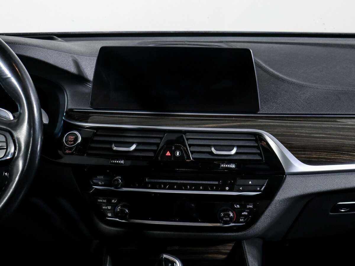 BMW 6 серии 2018 года с пробегом. Фото: #12