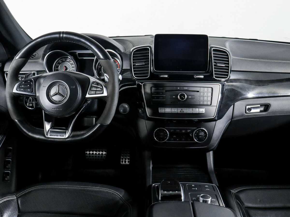 Mercedes-Benz GLS AMG 2016 года с пробегом. Фото: #11