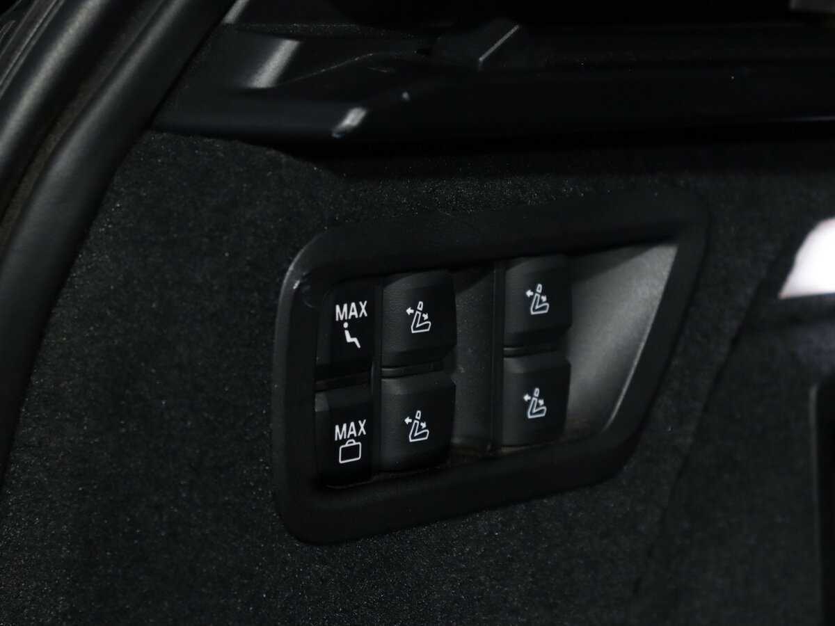 BMW X7 2021 года с пробегом. Фото: #21