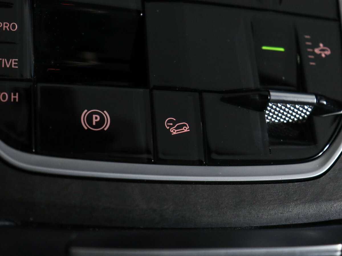 BMW X7 2021 года с пробегом. Фото: #33