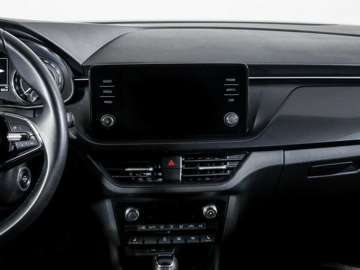 Б/У Шкода Рапид 2022 года. Фото: #12