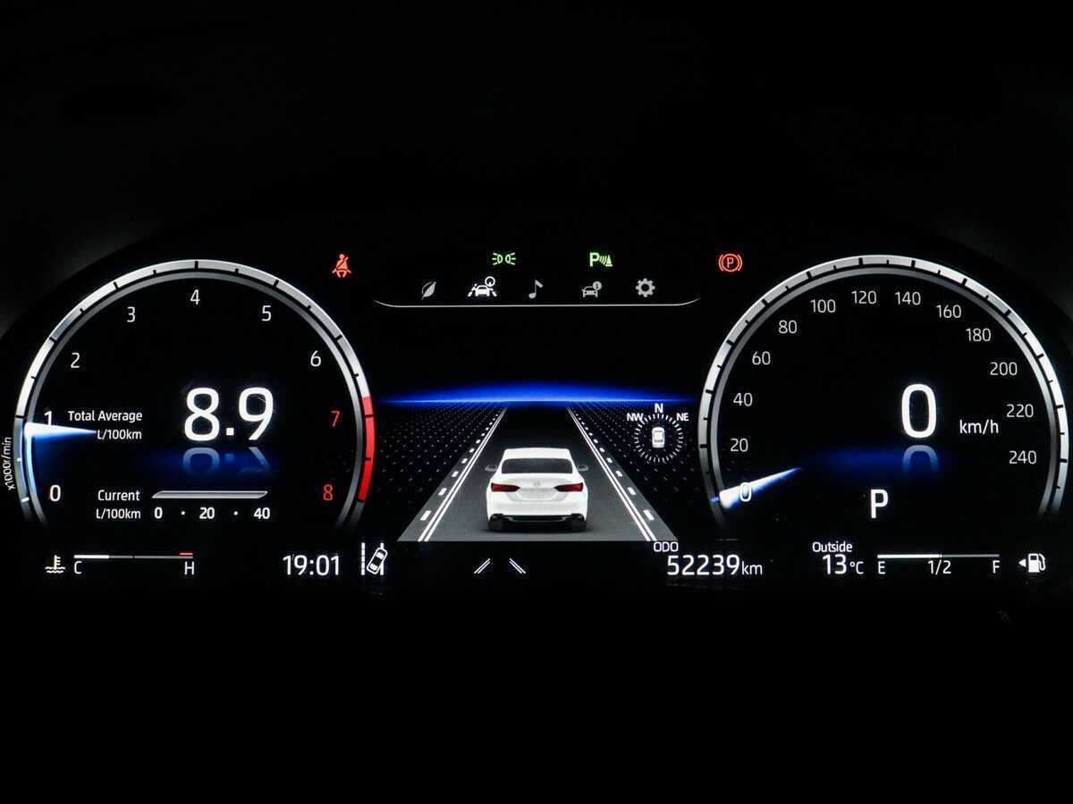 Toyota Camry 2023 года с пробегом. Фото: #10