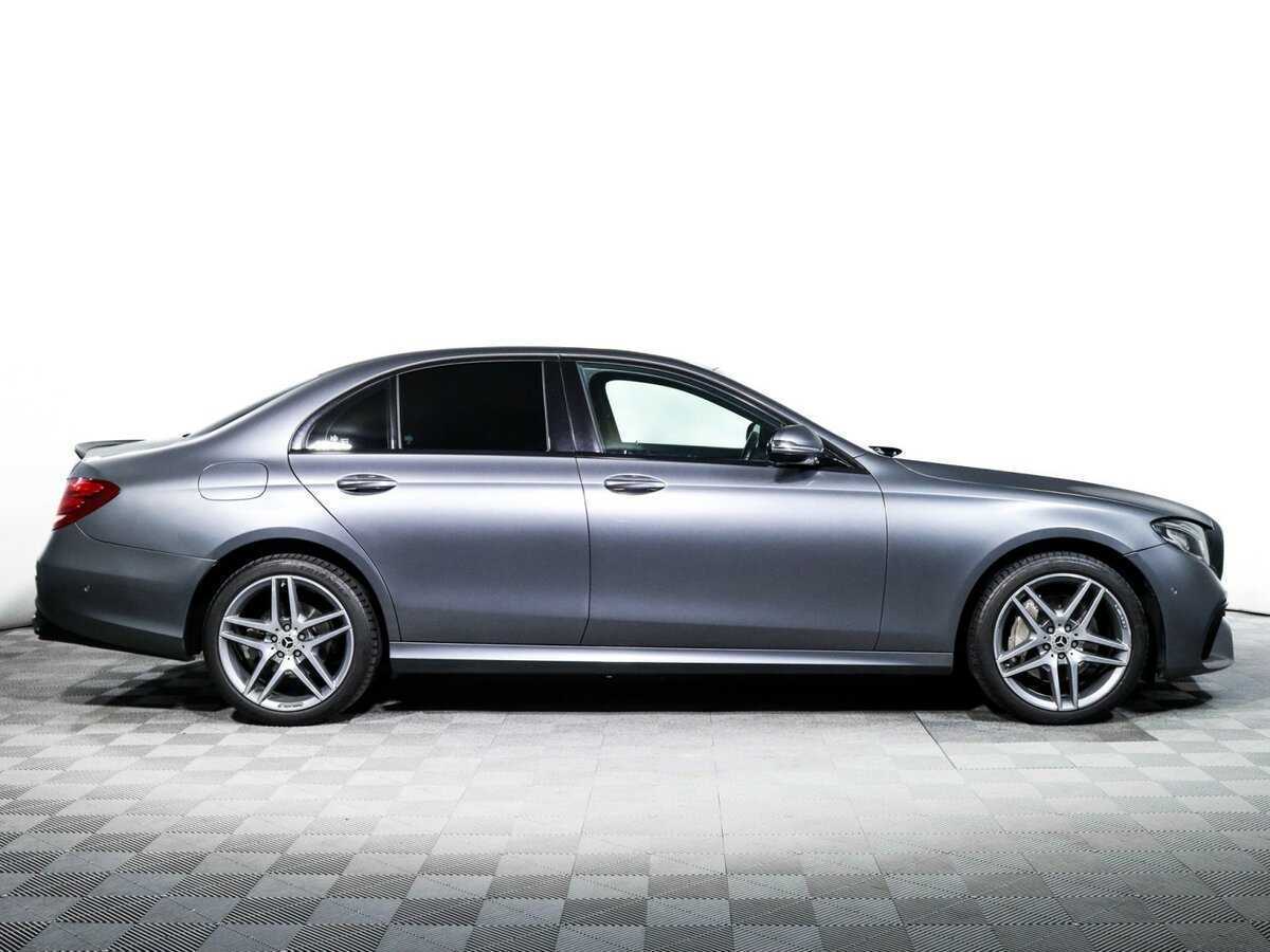 Mercedes-Benz E-Класс 2019 года с пробегом. Фото: #3