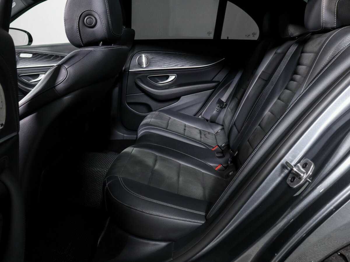 Mercedes-Benz E-Класс 2019 года с пробегом. Фото: #6