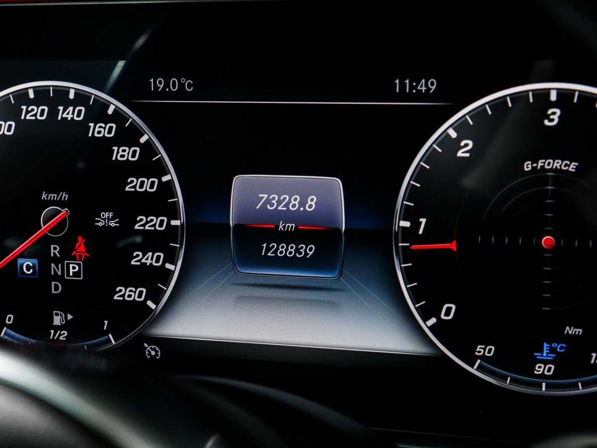 Mercedes-Benz E-Класс 2019 года с пробегом. Фото: #7