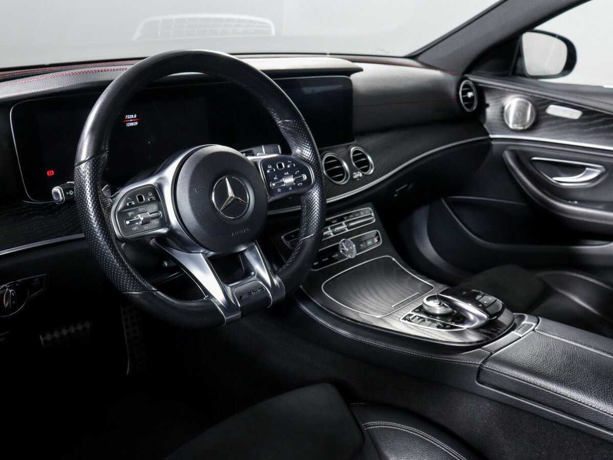 Mercedes-Benz E-Класс 2019 года с пробегом. Фото: #10