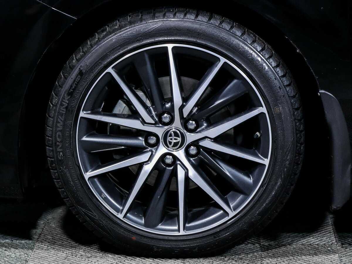 Toyota Camry 2021 года с пробегом. Фото: #11