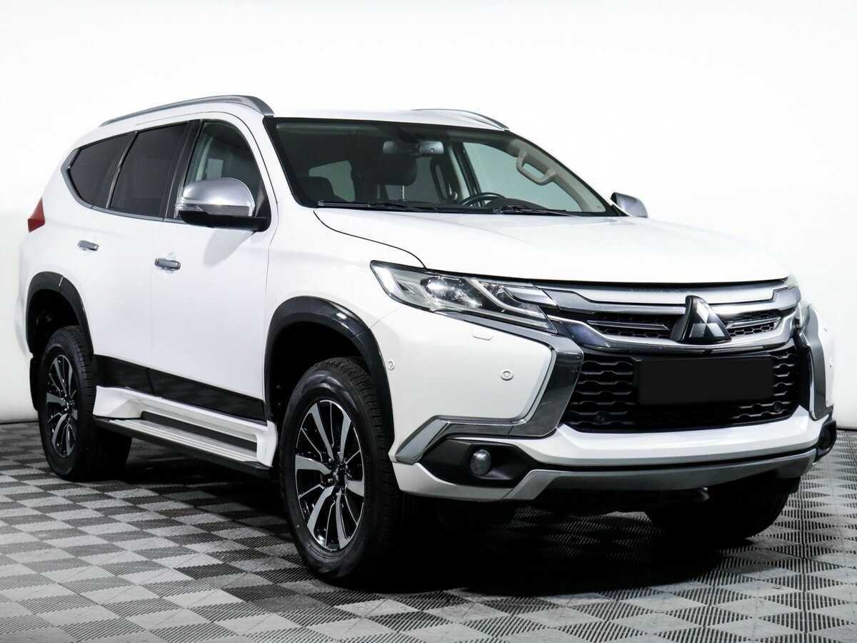 Mitsubishi Pajero Sport 2019 года с пробегом. Фото: #2