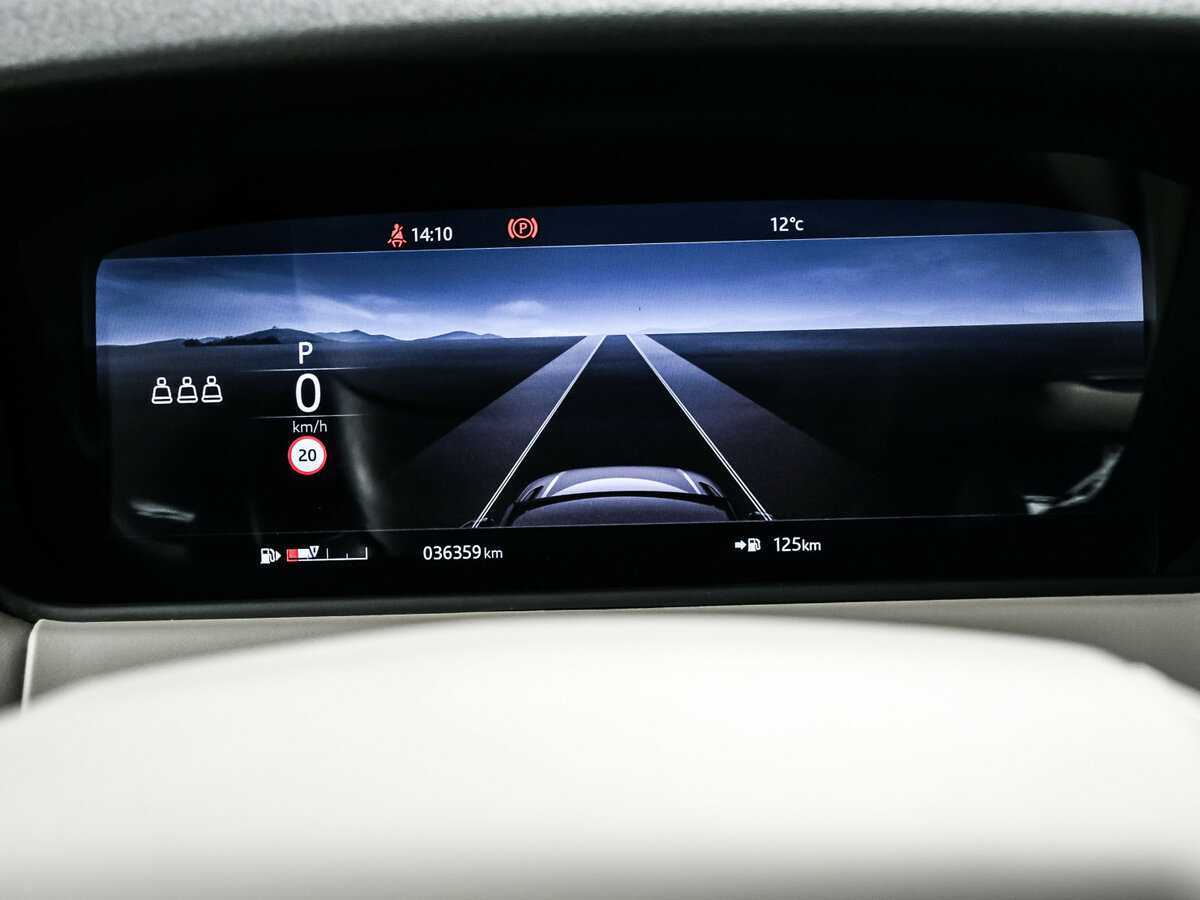 Land Rover Range Rover Velar 2020 года с пробегом. Фото: #9